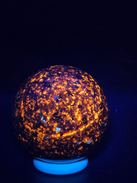 Large flame stone yooperlite sphere! 77.4mm, 3 inches, 1.6 pounds
