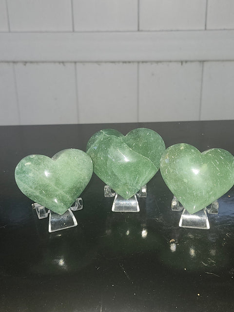 Green aventurine heart! 2.5 ounces, 2.3 inches