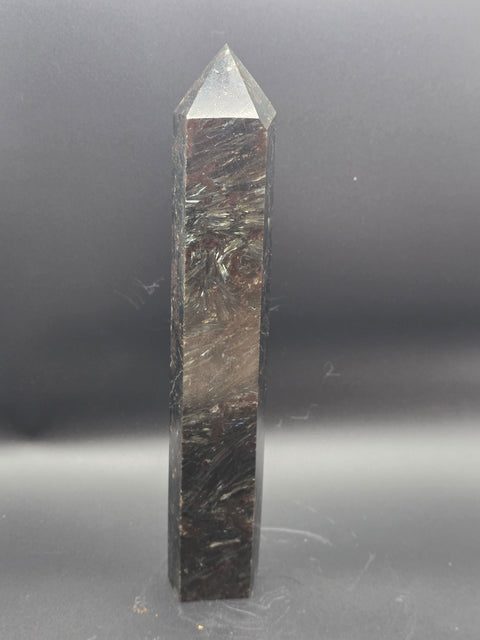 Jumbo arfvedsonite tower! 9.5 inches tall, 1.15 pounds