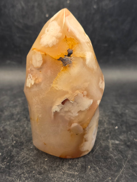 Flower agate flame tower! 9.8 ounces, 3.4 inches tall, 1.9" wide