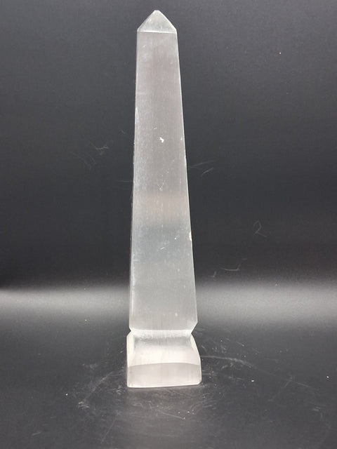 Large selenite tower! 8 inches tall!
