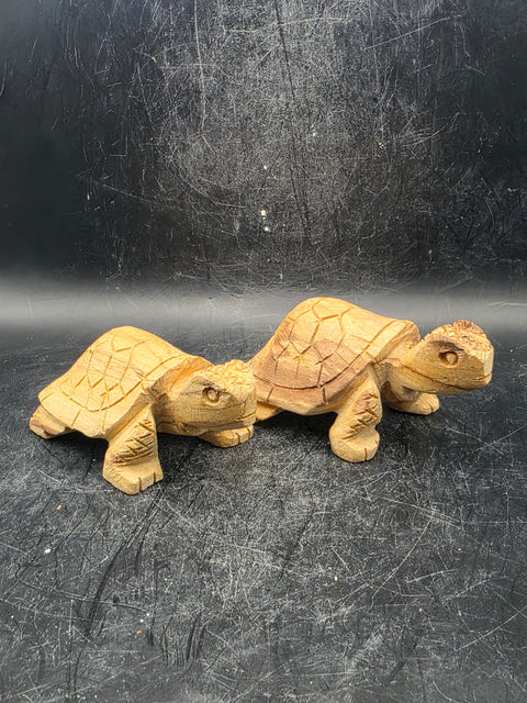 Palo santo turtle! 3.1 inches long!