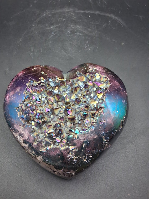 Aura quartz heart! 14 ounces, 3.5 inches by 3.5 inches