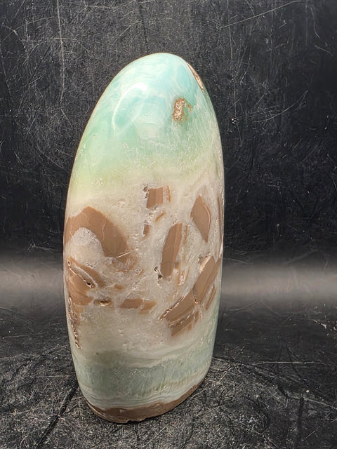 Caribbean calcite free form! 1.2 pounds, 4 inches tall, 2.9 wide!