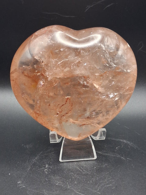 Fire quartz heart! 1.1 pounds, 3.9 inches long, 3.5" wide