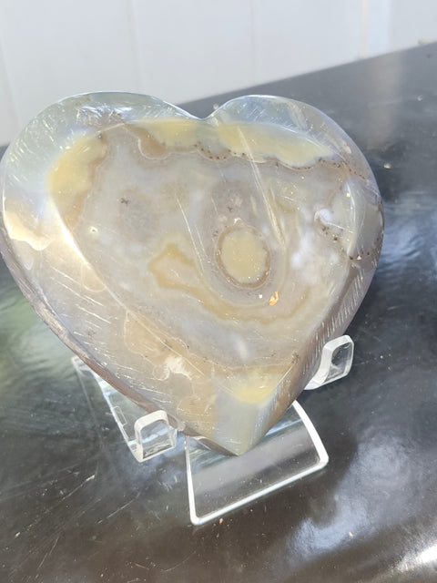 Agate heart! 12 ounces, 104.6mm wide, 4.12 inches