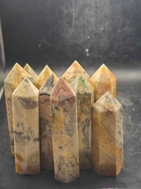 Crazy lace agate tower! 2.8 too 3.6 inches tall!