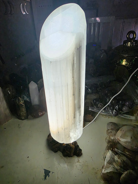 Selenite arched tower lamp! 8 pounds, 1 foot tall, comes with led light