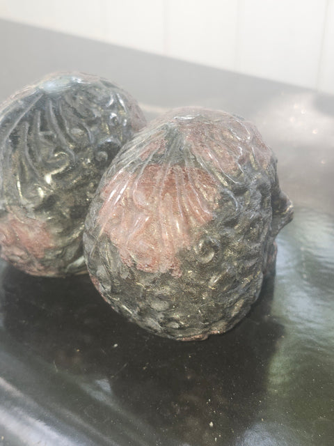 Astrophyllite garnet skull! 1.2 pound, 3.3 inches long, 2.8 tall, 2.2 wide