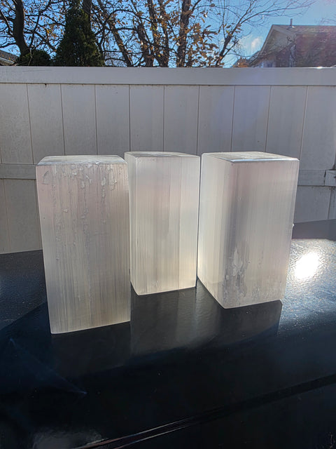 Rectangle polished selenite lamp! 3 pounds, 5.7" tall with led light!