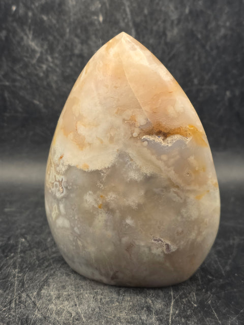 Flower agate free form! 13.7 ounces, 3.6 inches tall, 2.7" wide