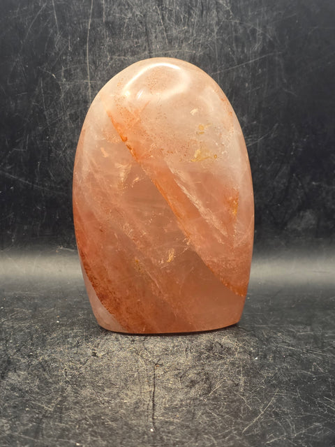 Red hematoid fire quartz free form! 1.1 pounds, 4.3 inches tall!