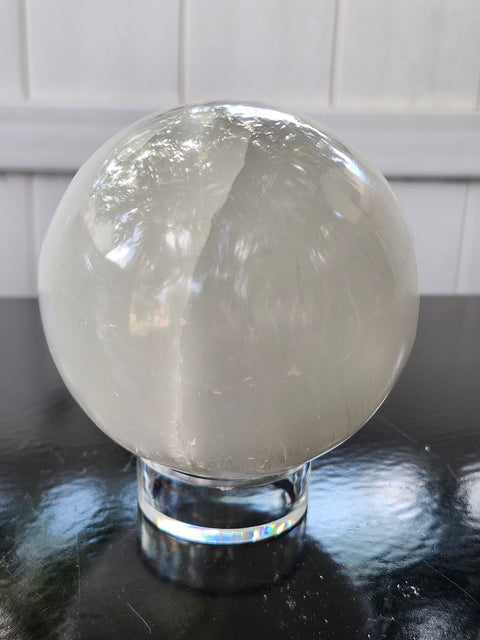 88mm, 3.46 inch, 1.14 pound selenite sphere!!