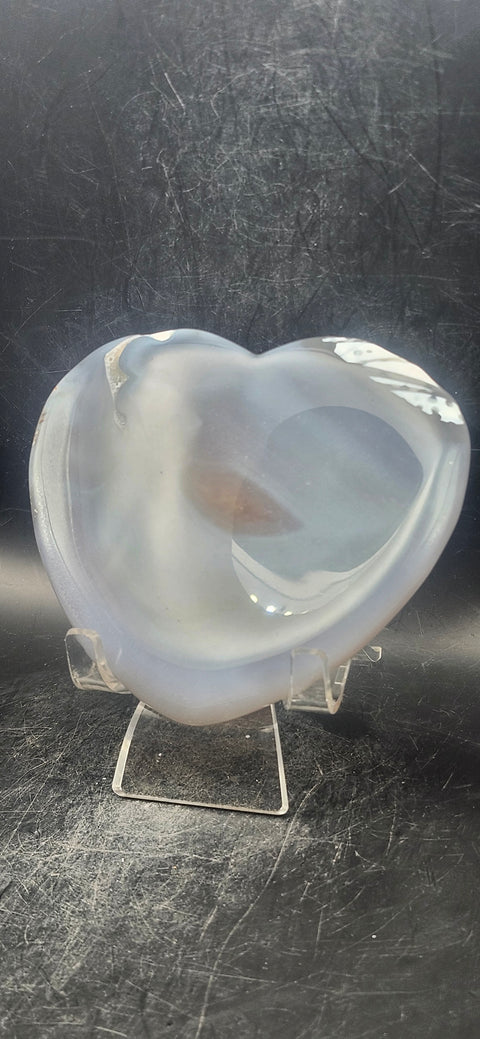 Druzy agate heart! 7 ounces, 4 inches tall, 4 inches wide!