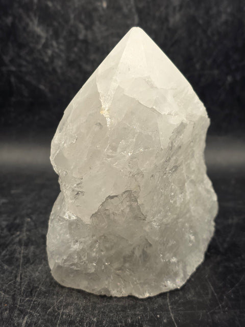 Clear quartz polished top point! 13.2 ounces, 3.6 inches tall, 2.5" wide