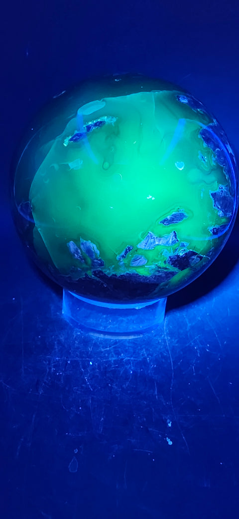 Volcanic agate sphere! 90.1mm, 3.5 inches, 2.3 pounds