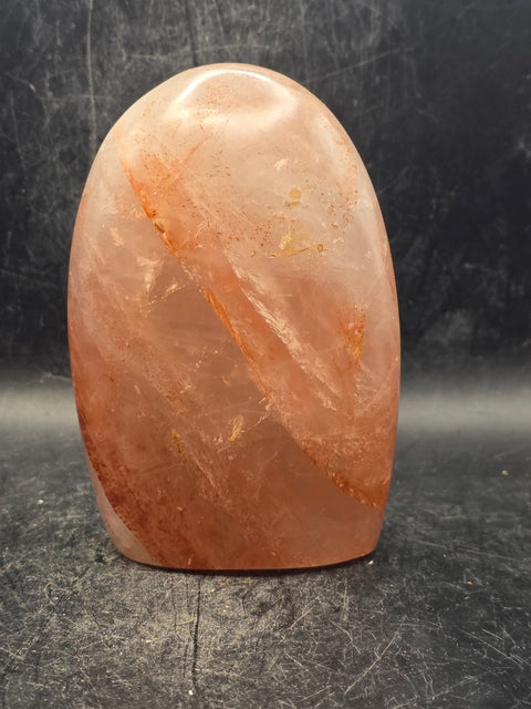 Red hematoid fire quartz free form! 1.1 pounds, 4.3 inches tall!