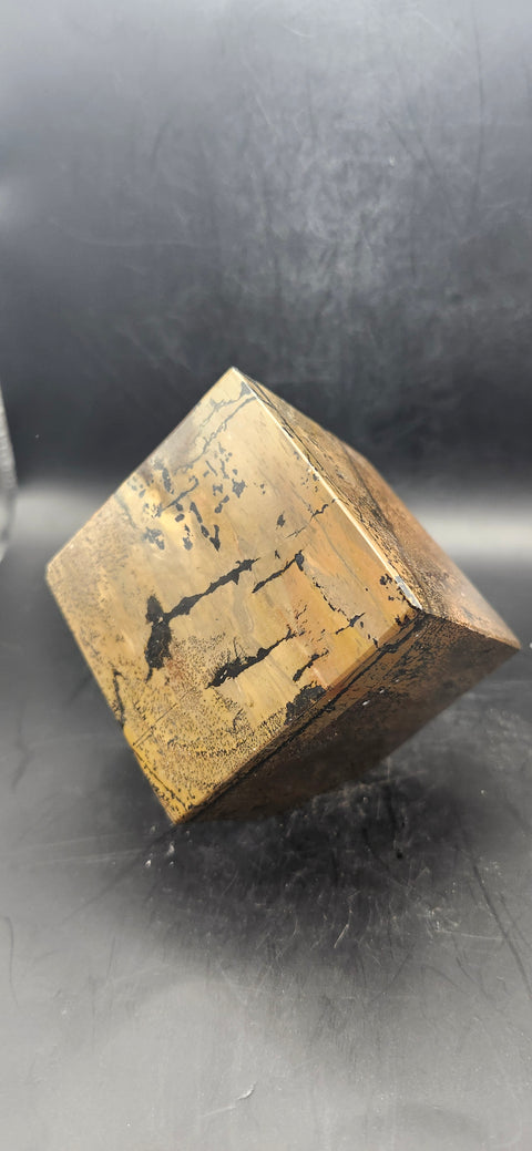 Dendritic jasper balancing cube! 1.4 pounds, 2.3 inches by 2.3 inches