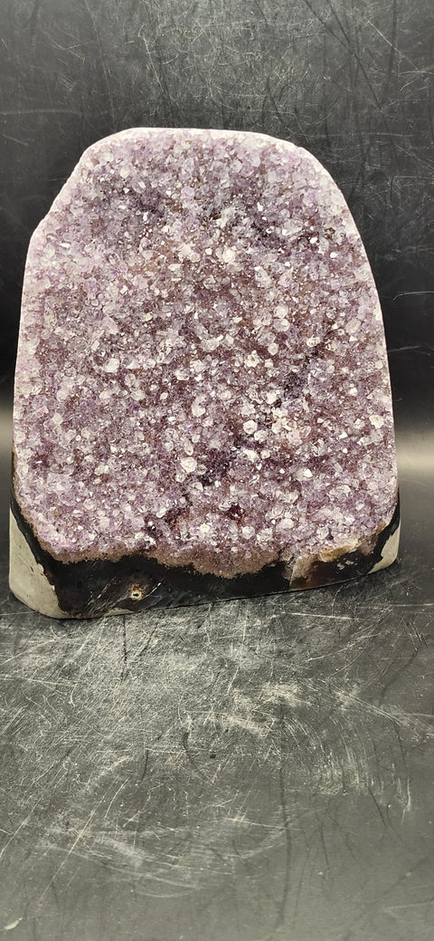 Amethyst cut base free form! 2.5 pounds, 4.75 inches tall, 4 wide, 3 thick