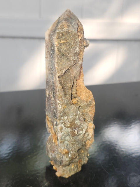 Agate tower! 5 inches tall, 6 ounces