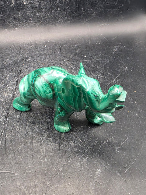 Malachite elephant!! 3.8 ounces, 3.8 inches long!