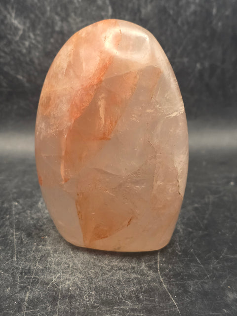 Red hematoid fire quartz free form! 13.3 ounces, 3.4 inches tall