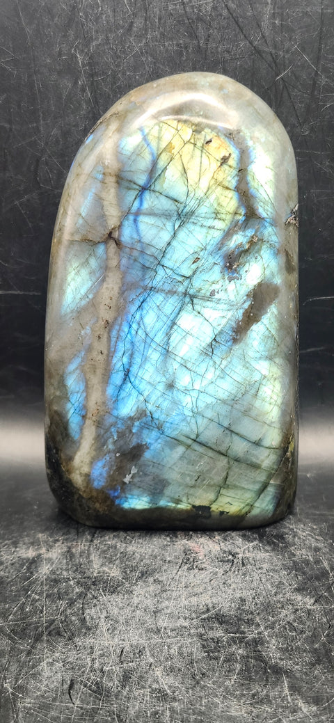 Labradorite free form! 1.13 pounds, 4.6" tall, 2.8" wide,1.7" thick