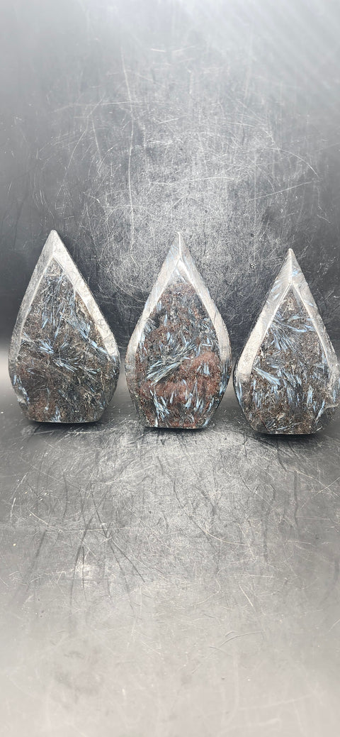 Astrophyllite firework tear tower! 3.5 to 4 inches!!