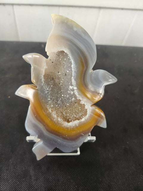 Druzy agate flower carving! 7 ounces, 5 inches tall