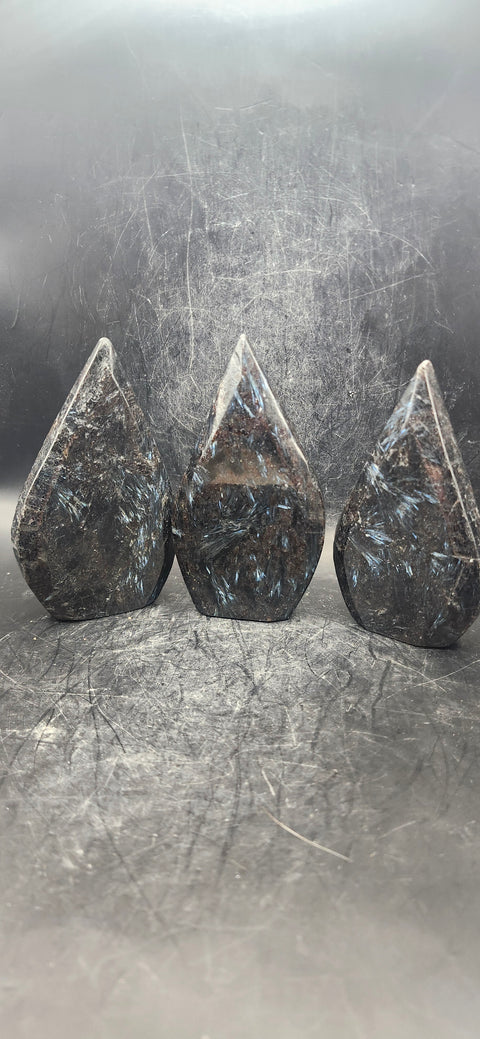 Astrophyllite firework tear tower! 3.5 to 4 inches!!