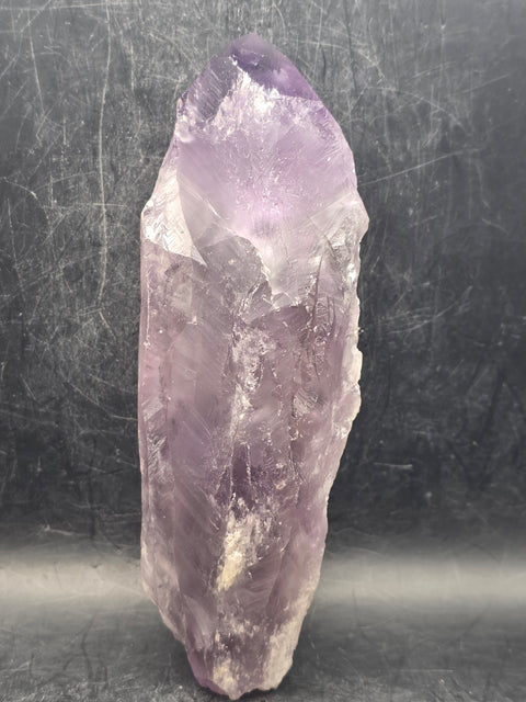 Grade AA amethyst spear! 10 ounces, 5.3 inches tall!
