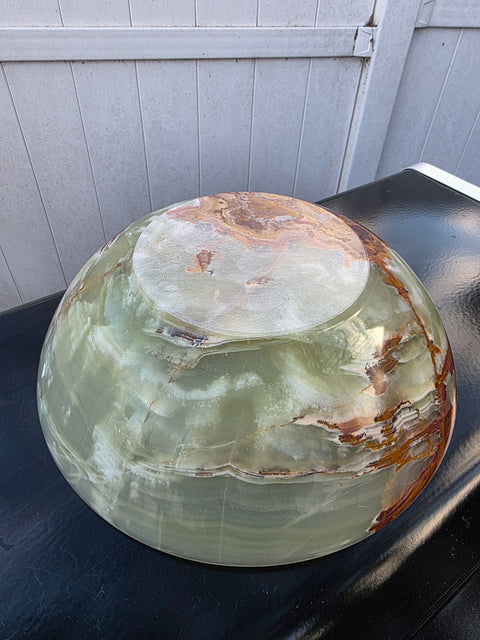 XXL ONYX BOWL! 4.10 pounds, 11.5 inches wide, 3.5 inches tall!