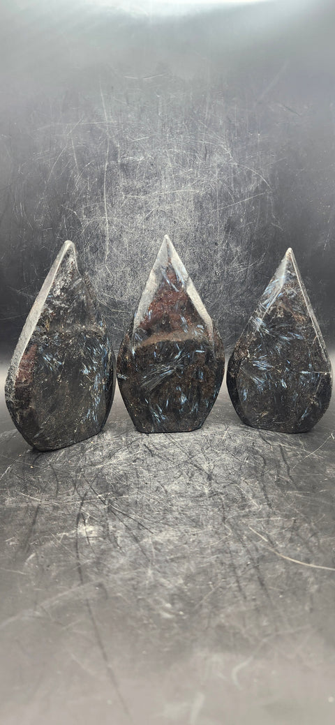 Astrophyllite firework tear tower! 3.5 to 4 inches!!