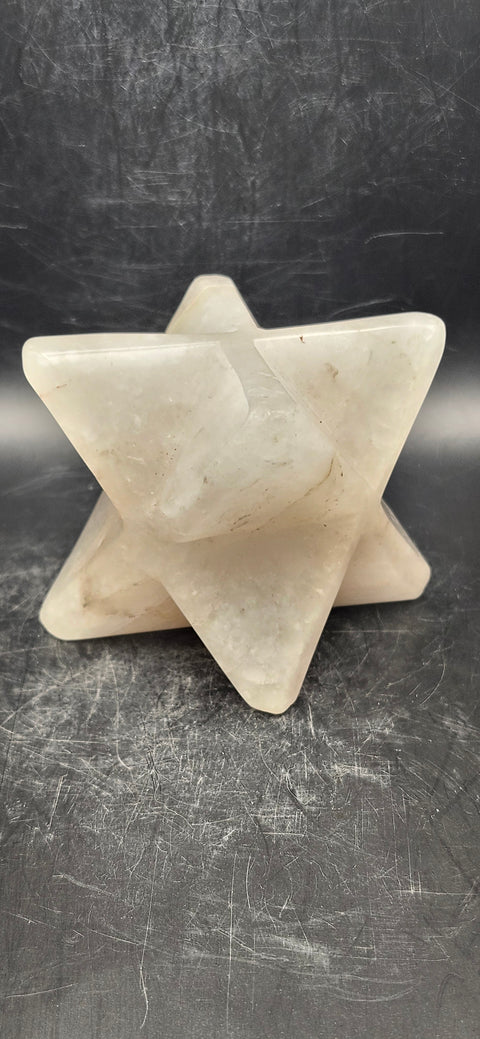 Quartz mercaba! 12.3 ounces, 2.2 inches wide, 3.7 inches point to point