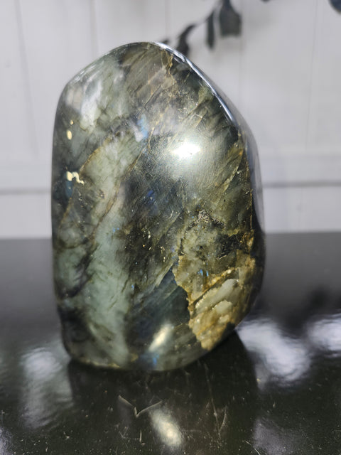 1.13 pound, 5 inch Labrodite free form
