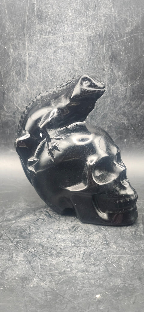 Black obsidian lizard skull! 14 ounces, 3.9 inches tall, 2" wide