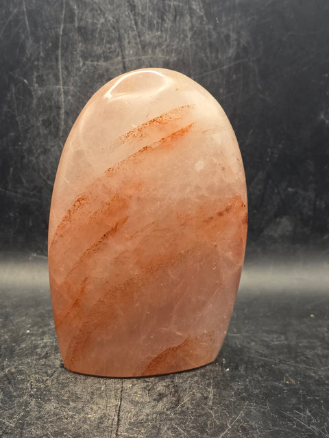 Red hematoid fire quartz free form! 1.1 pounds, 4.3 inches tall!