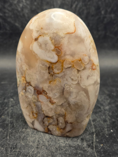Flower agate free form! 7.8 ounces, 3.2 inches tall, 2.2" wide