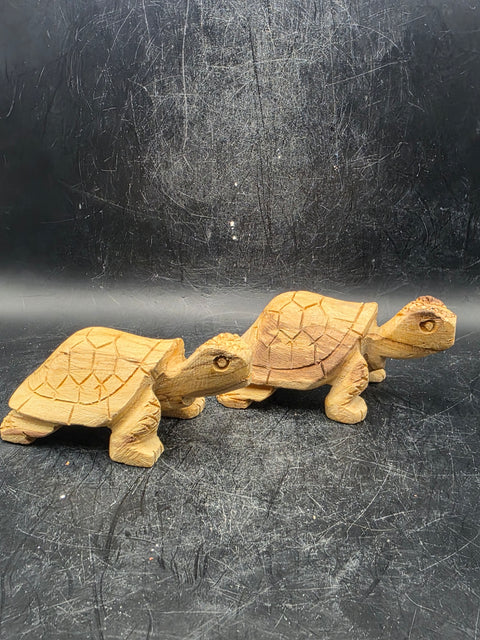 Palo santo turtle! 3.1 inches long!