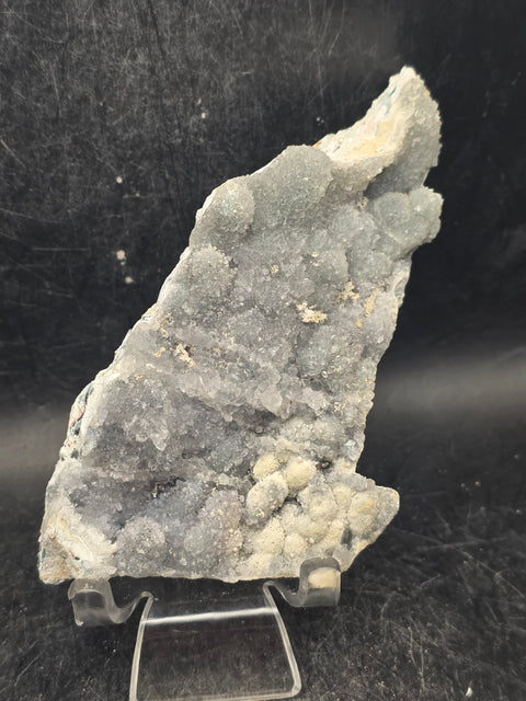 Amethyst flower formation plate! 3.7 ounces, 4.5 inches by 2.5 inches