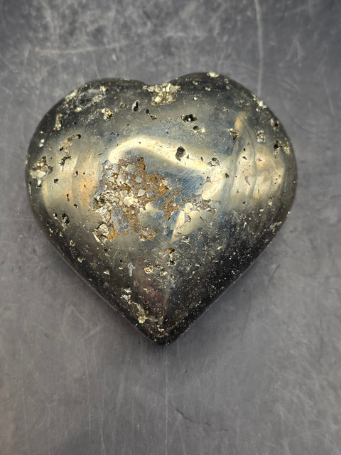Pyrite heart! 5.4 ounces, 1.9 inches tall, 2 inches wide!