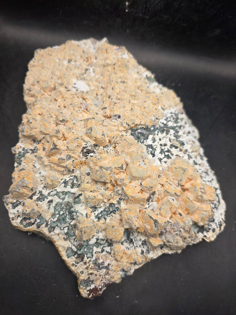 Amethyst flower formation plate! 1.8 pounds, 7.1 inches tall, 6.1" wide