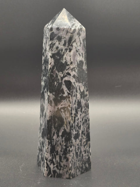 Large Indigo gabbro tower! 6 inches tall, 1.4 pounds