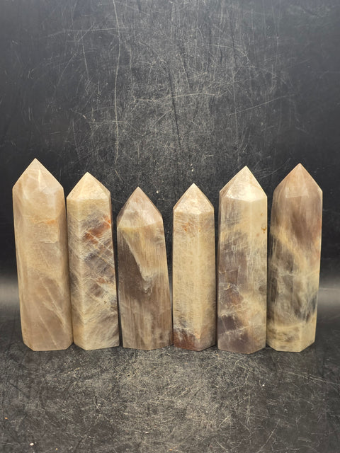 Blue flash moonstone tower! 3 too 3.5 inches tall!