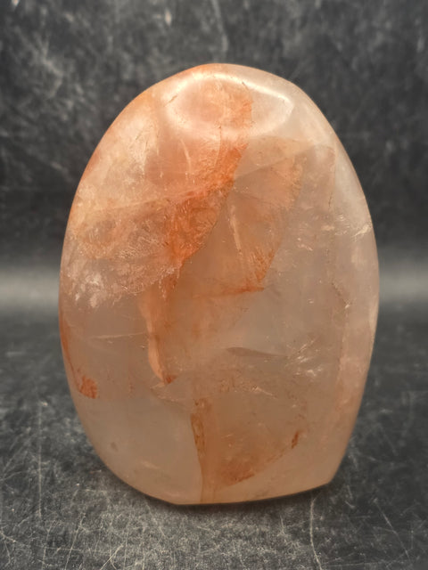Red hematoid fire quartz free form! 13.3 ounces, 3.4 inches tall