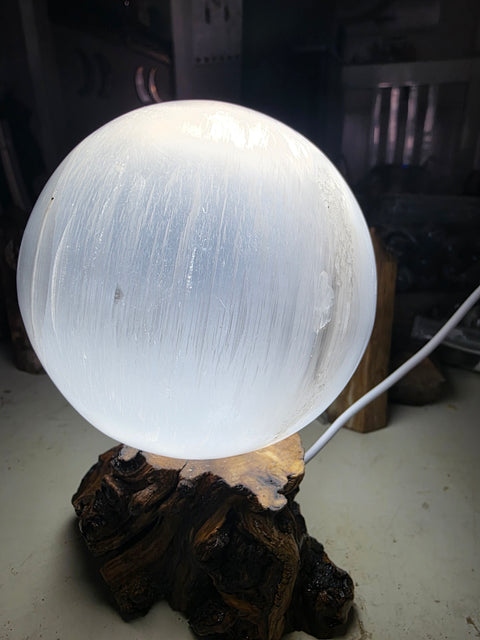 Jumbo selenite sphere with led light! 2.8 pounds, 95mm, 3.7 inches