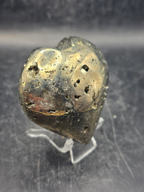 Pyrite heart! 6.9 ounces, 2.3 inches wide, 2.3 inches tall