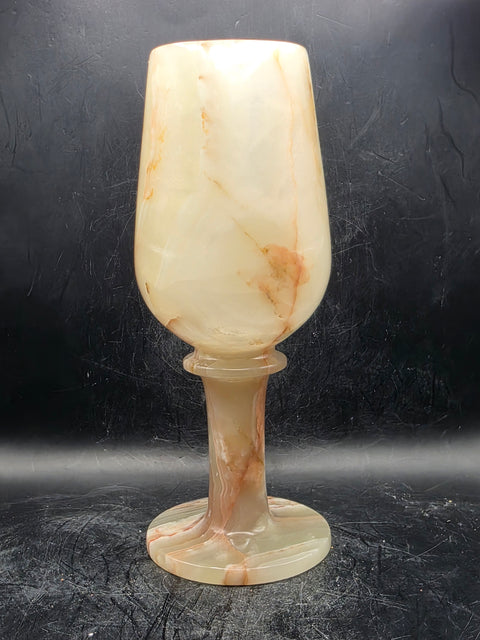 Onyx goblet! 1 pound, 7.5 inches tall, 2.9 inches wide!