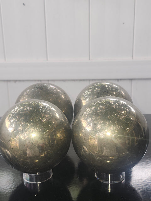 Pyrite sphere! 2.9 pounds, 77mm, 3.05 inches