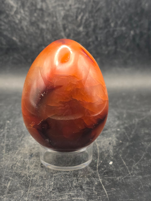 Carnelian agate egg! 7.2 ounces, 2.5 inches tall, 1.9" wide